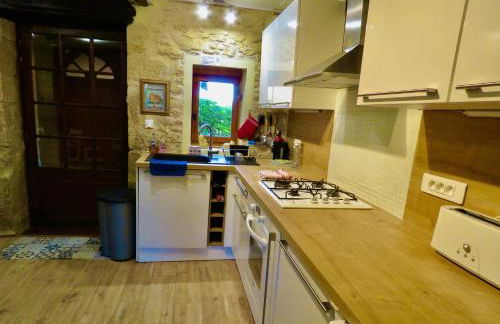 La Vieille Ferme: superbe complexe de 3 gîtes en pierre avec Piscine au coeur du Périgord Noir - Foto 34