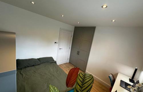 Luxury West London 3BR House, Cul De Sac - Foto 37