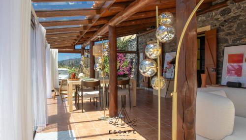 Hilltop Hideaway by Escape to Madeira - Photo 3
