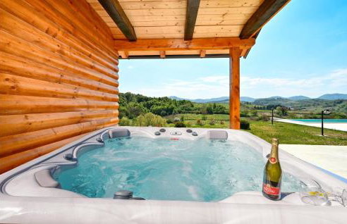 Nice Home In Lovrecan With Sauna - Foto 1