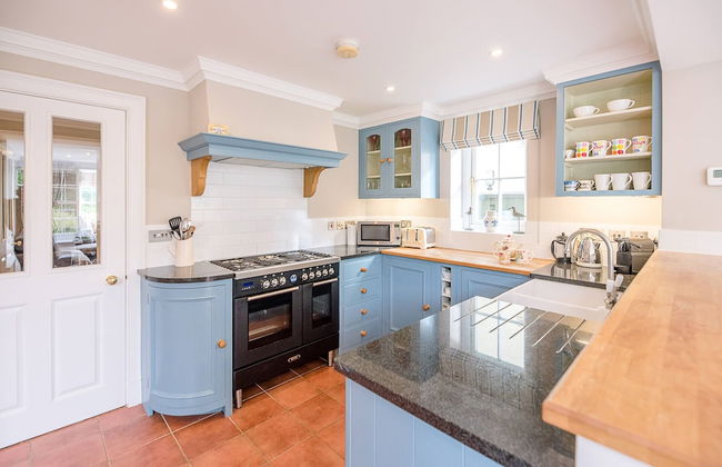 Bluebells Aldeburgh Air Manage Suffolk - Photo 20