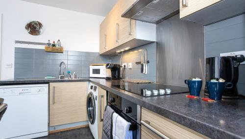 GuestReady - Modern stay in Bispham House - Foto 2