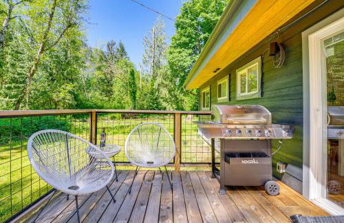 Deck, Hot Tub and Views Sleek Getaway in Index! - Foto 18
