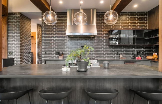 Architecturally Stunning Cle Elum Luxury Retreat - Foto 16