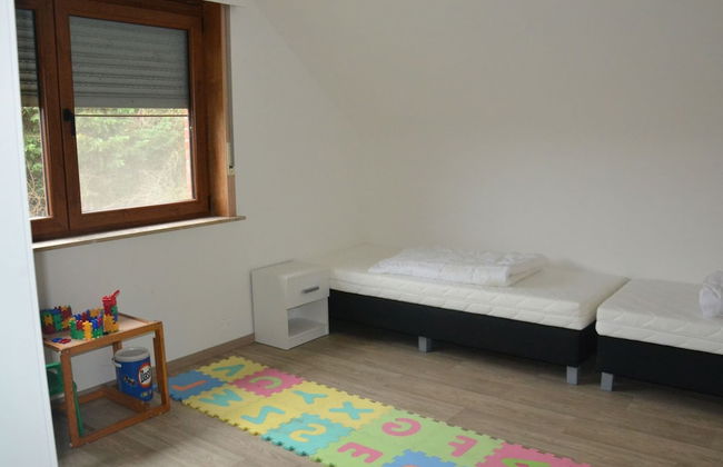 Apartment in Antwerp Near Verbeke Museum - Photo 4