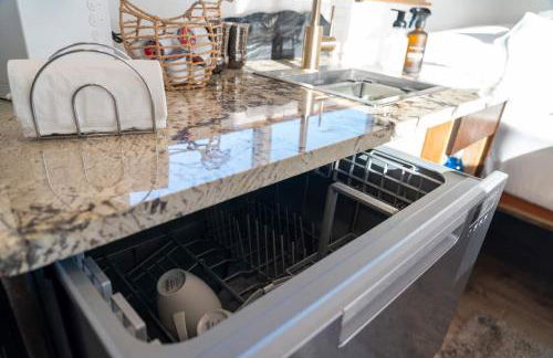 Blue Moon Tiny House Hot Tub & Sauna - Foto 24