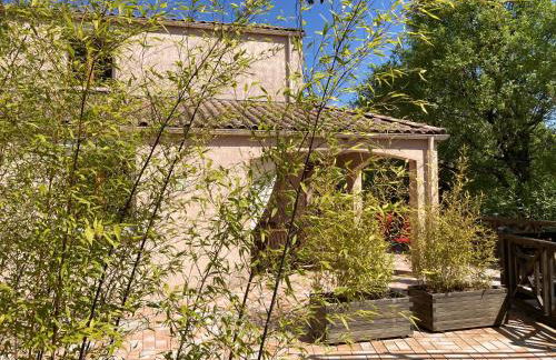 SOUS UN OLIVIER Gîte Le Chêne, au calme avec climatisation et piscine - Foto 19