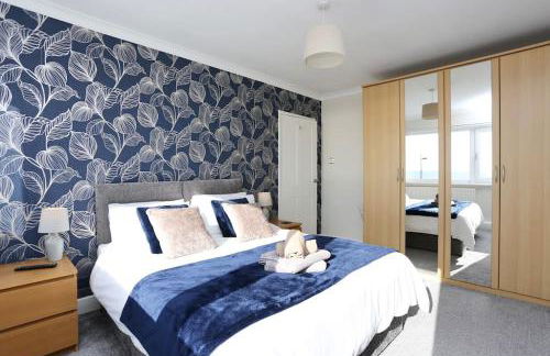 Fabulous beachfront 3 bed house with parking - Foto 47