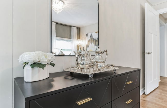 Tranquil Cozy 3br Home With Deck & Bbq 3 Bedroom Home by RedAwning - Photo 21