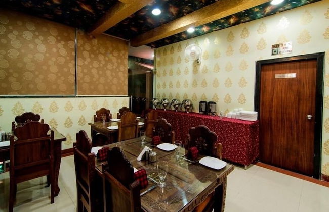 Hotel Sai Jharna - Foto 11