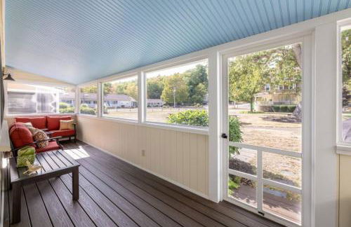 Sunny Shores - Lake days, Pool dips & Concerts - Foto 21