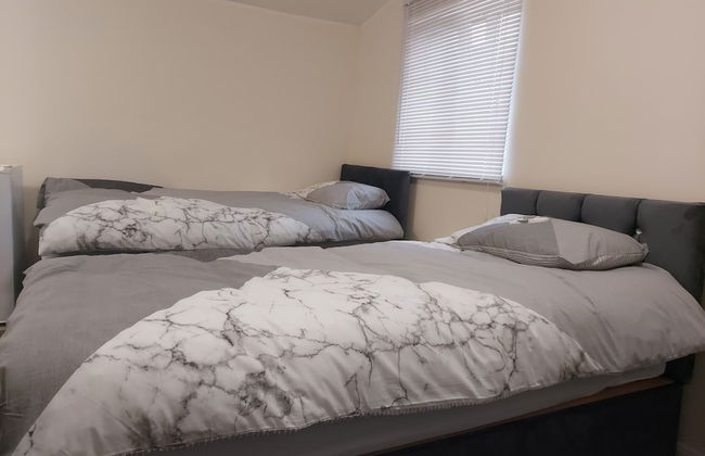 2-beds Studio Located in Parkgate Rotherham - Foto 5