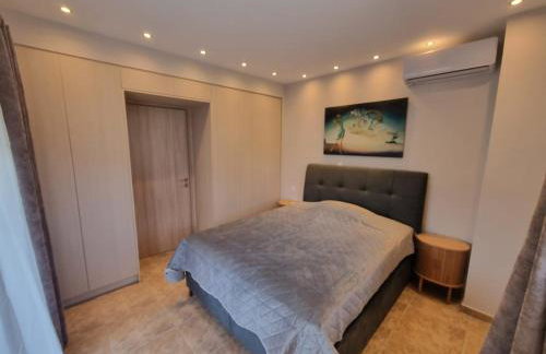 Seaside Luxury Villa-Maisonette Makinia 135sqm , 15' Nafpaktos - Foto 27