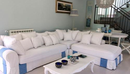 Buellis House - Foto 3