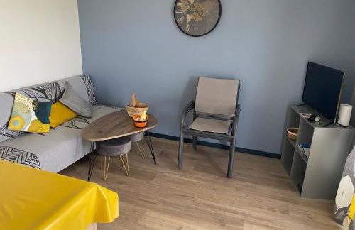 Chalet confortable 2 chambres près du lac de Jouarres - FR-1-783-8 - Foto 14