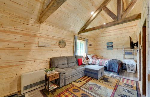 Kenai Peninsula Base Camp Cabin in Soldotna - Photo 2