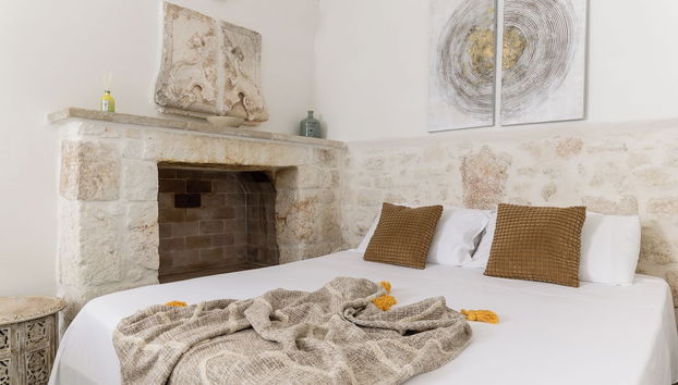 White Studio with Jacuzzi - Foto 4, Habitación