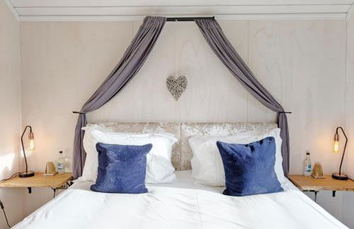 Flowering - Ashling Park - Foto 17