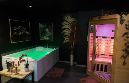 La Rose Médiévale Balnéo & Sauna - Foto 12