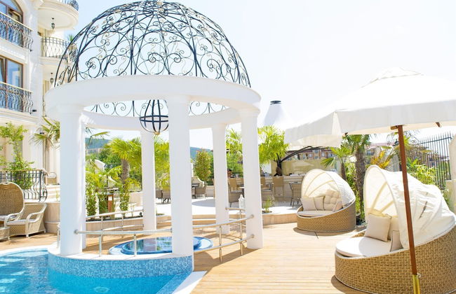 Harmony Suites Saint Vlas - Photo 36