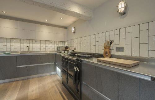 Dairy Cottage - Photo 8