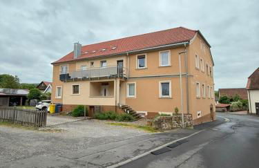 1 Bedroom with small bath - Perfect for long distance travel stop - Foto 7