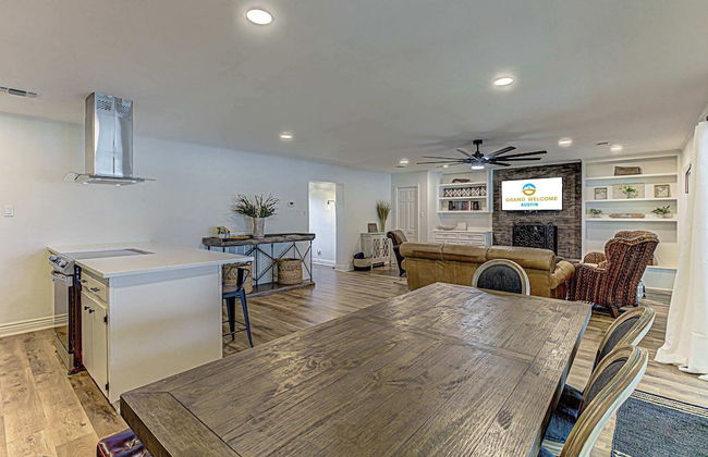 Triple L! Waterfront w/ Private Boat Dock! - Foto 38