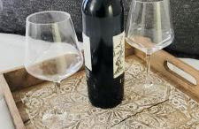 Urban Oasis with City Views and Dedicated Workspace - Foto 6