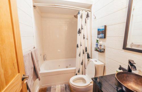 Waterfront 8 acres privacy and 5 min to LL Bean! - Foto 24