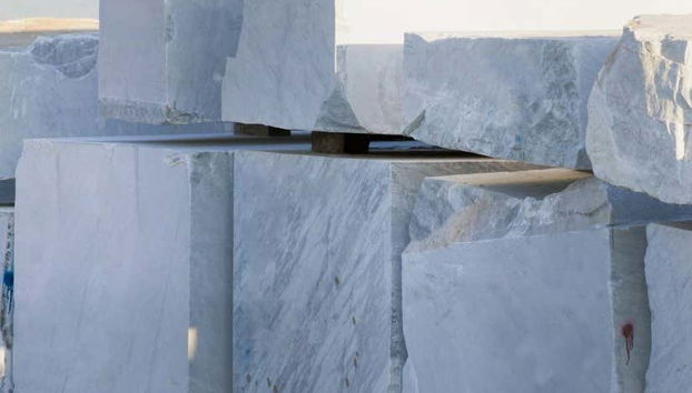 Blocos de mármore Carrara