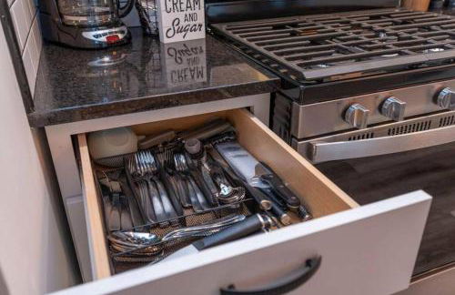 Family Beach Retreat w/Fun Loft Space, Firepit - Foto 63