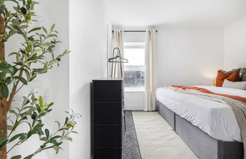 The Cedar - Free Parking, Netflix, Near M1, M69 - Foto 65