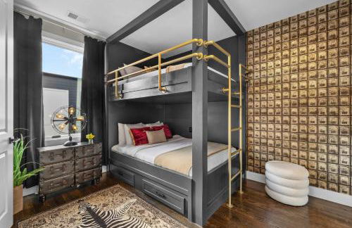 CLose to DT Speakeasy Poker City Views - Foto 39