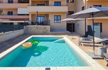 Apartment Bluemare B3 with Shared Pool - Photo 1