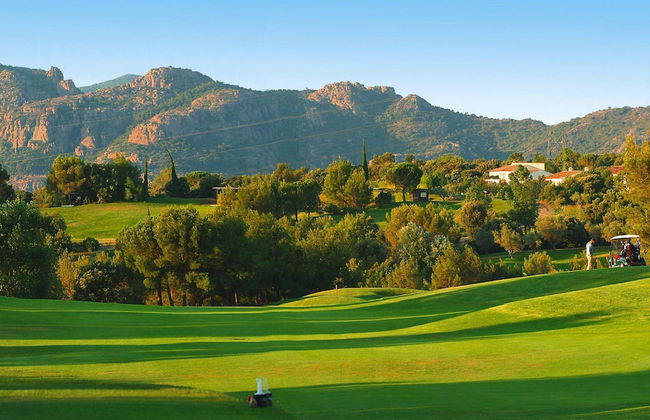 Terraced House in Domaine de Saint-endreol With Golf, SPA and Communal Pool - Photo 76