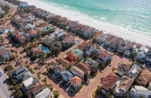 Storybook - Pet Friendly Home Near the Beach with Private Pool - Foto 51