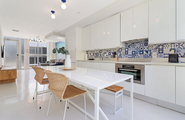 Roami at 250 Collins - Foto 93