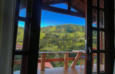 Chalé Som do Riacho e Chalé Riacho Sereno, com Hidromassagem e Lareira á 20 minutos de Gonçalves-MG - Photo 33