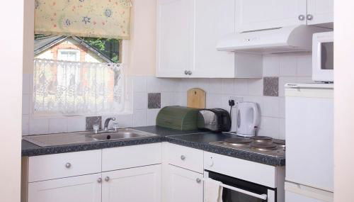 Sea-view Apts Ferry Savings - Photo 3