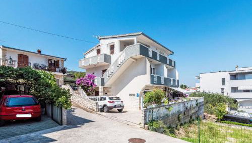 Apartment Miljus by Interhome - Photo 2