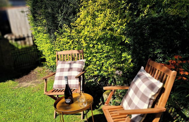 Beautiful and Cosy Garden Pod Saintives - Foto 22