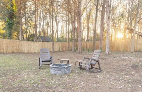 Ballantyne 3BR House, PrivateYard, Work Desk & 1 Gig Wi-Fi - Foto 10