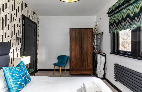 Locksbrook Lodge - Hot Tub - Spacious Outdoor Space - Photo 17