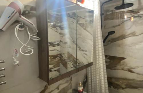 Yulie's Orama - Foto 51