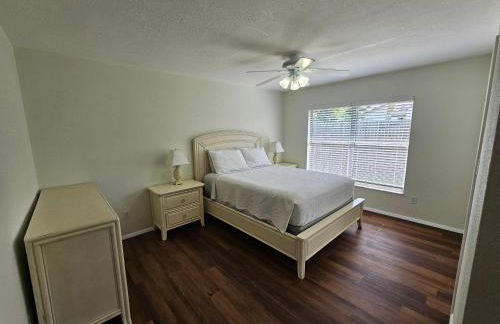 Magical Getaway- Cozy Home Minutes from Disney, Restaurants & Outlets! - Foto 24