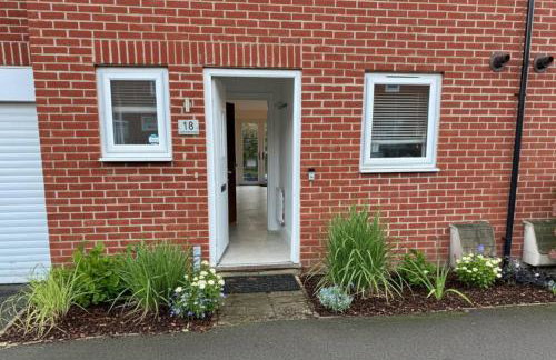 Modern 3-Bedroom Home in Bletchley, Milton Keynes - Foto 1