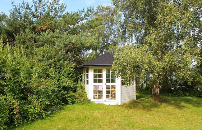 4 Person Holiday Home in Liseleje - Photo 21