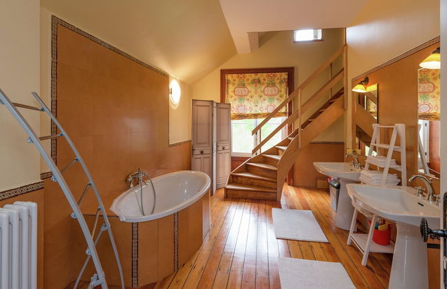 Beautiful Manor House in a Park Near Rochefort - Foto 22