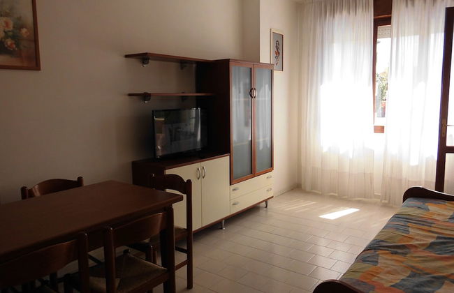 Serene Flat With Balcony and Pool - Beahost - Foto 5