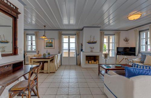 View-topia Amazing View, Private Pool, Close to the center. - Photo 19